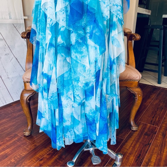 Anthropologie Chéri Ruffled Tulle Midi Skirt in the color Sky New - Picture 12 of 16